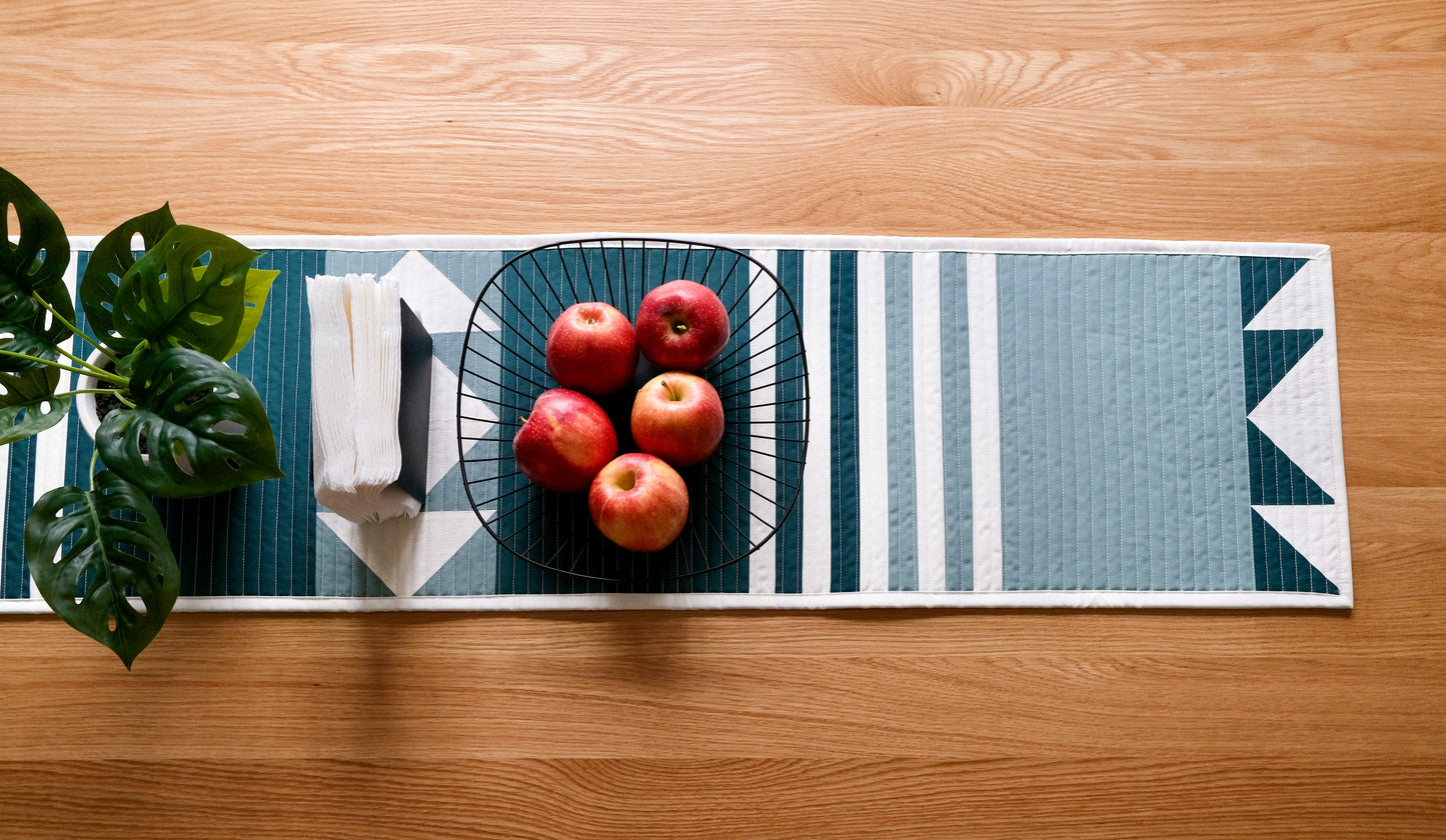 Modern Stripes Table Runner Pattern - PDF download