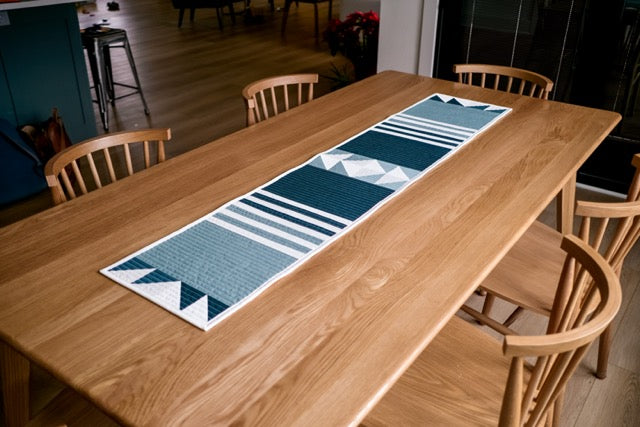 Modern Stripes Table Runner Pattern - PDF download