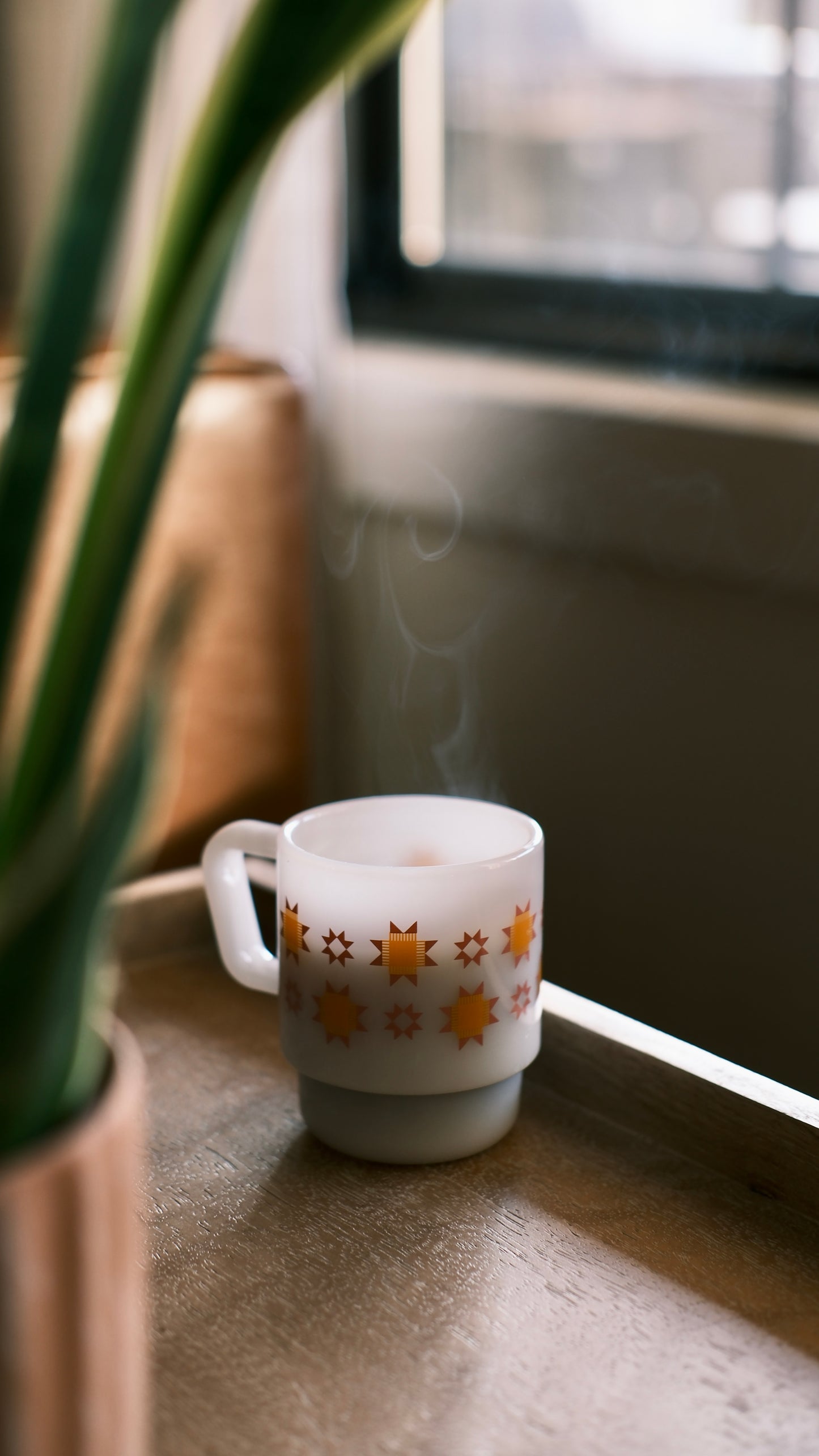 Sunup Milk Glass Mug (and FREE Sunup Quilt Pattern PDF download)